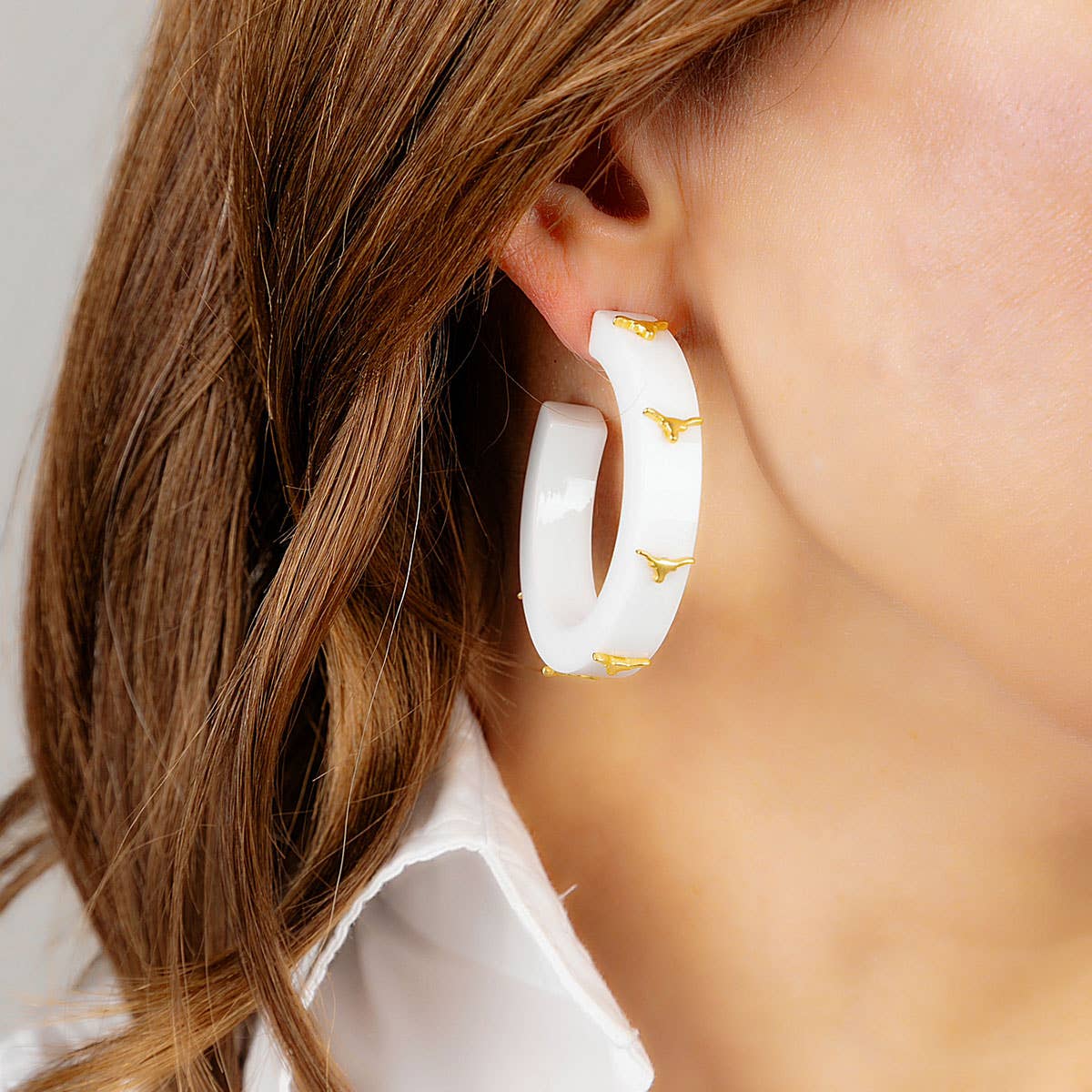 Texas Longhorns Resin Logo Hoop Earrings : White