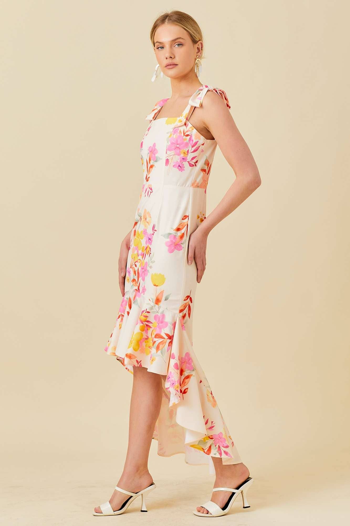 Floral Printed High-Low Ruffled Dress: Floral multi