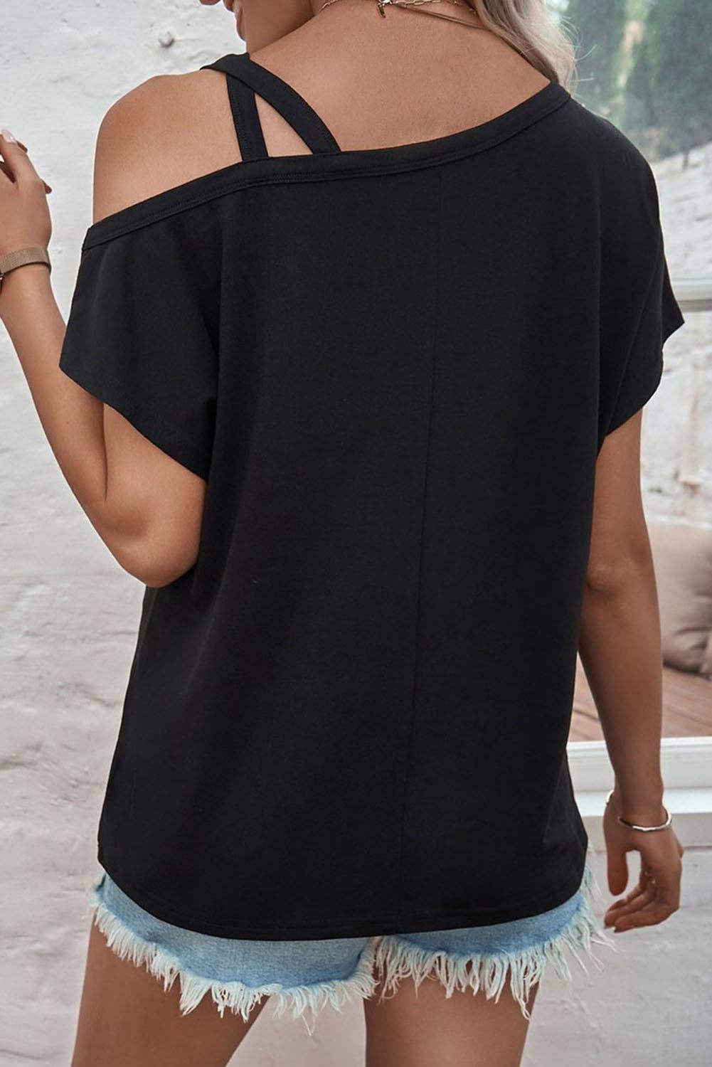 Asymmetric Criss Cross One Shoulder T Shirt: Black