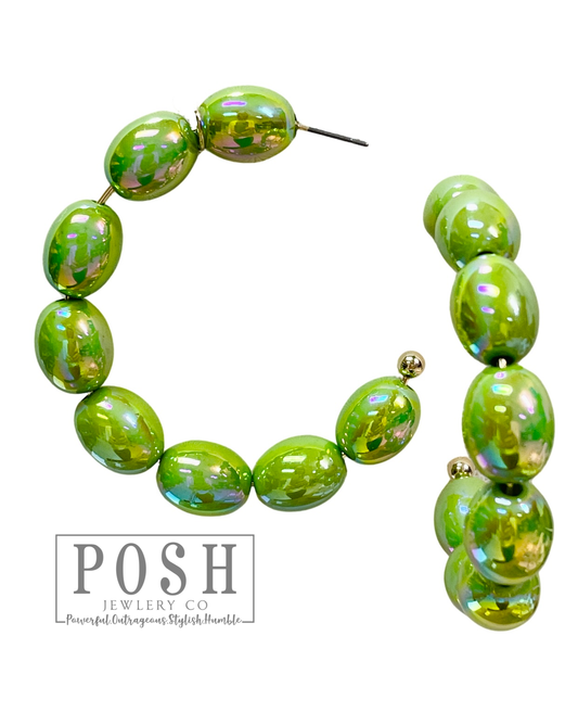 Oval bead hoop earring: GREEN